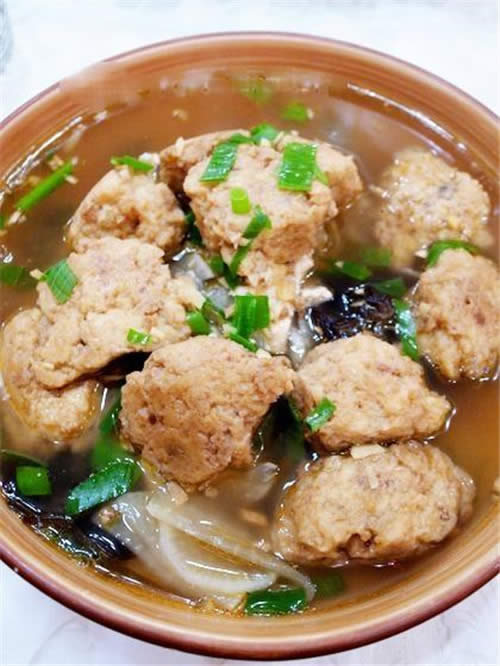 這種豆腐可以做出200+道菜，口味各異，實為四川一絕！