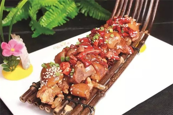 【熱賣菜】鱔骨鹵水豬腳