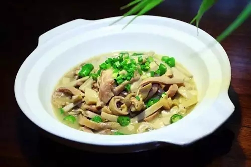【湘菜】雜菌燜鮮豬肚