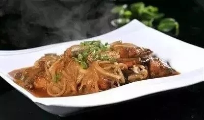 【家常菜】蘿卜絲燒帶魚