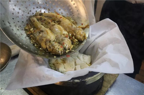 【熱賣菜】紙包豆花黃花魚