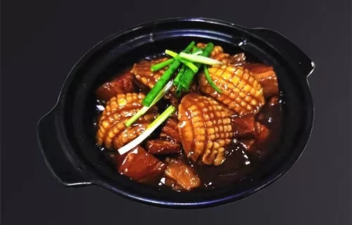 【家常菜】招財進寶（大連鮑燜黑山豬肉）