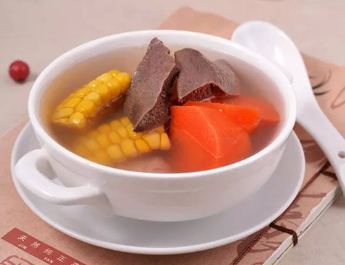 【清潤湯品】青紅蘿卜甜粟煲豬橫脷