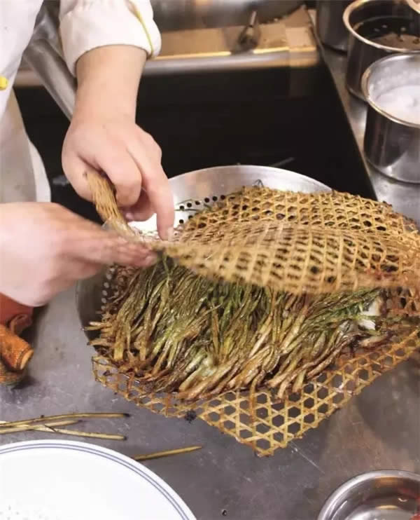 【旺銷菜】蔥烤鴉片魚