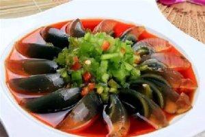 青椒拌皮蛋