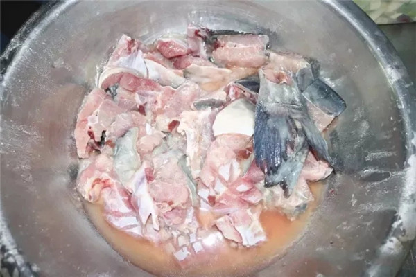 【江湖菜】泡椒巖原鯉