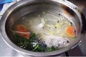 酸湯魚（白酸）