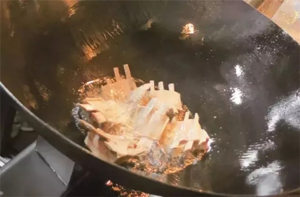 【熱賣菜】煎汁羊排