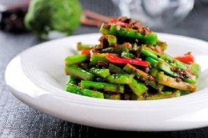 外婆菜炒苦瓜