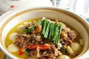 狗肉燉雞蛋