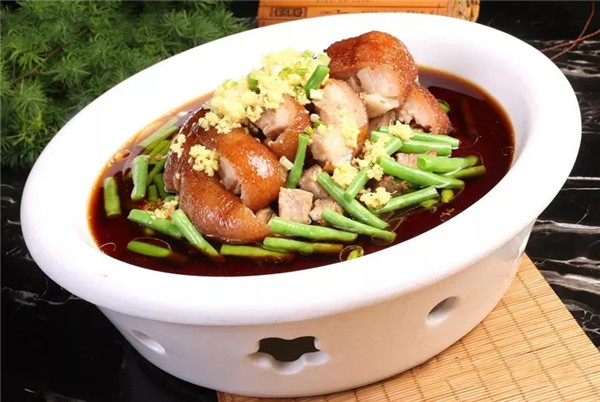 【創(chuàng)新菜】姜汁熱拌肘