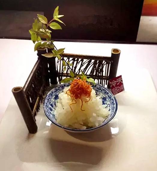 【創新菜】汁湛魷魚花