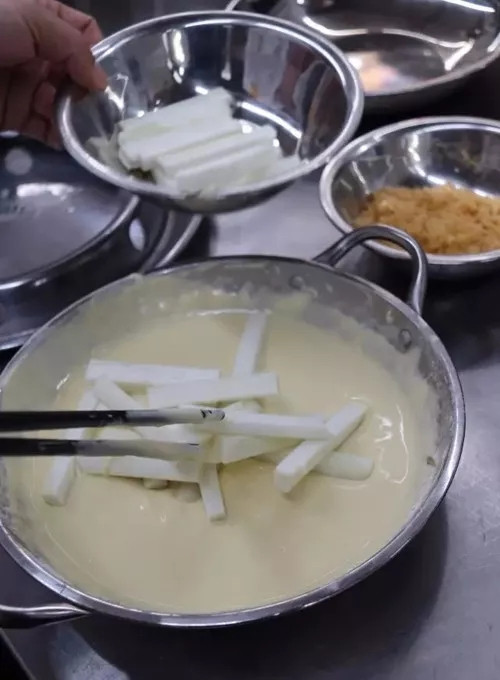 【創(chuàng)新菜】肉松酥茄條