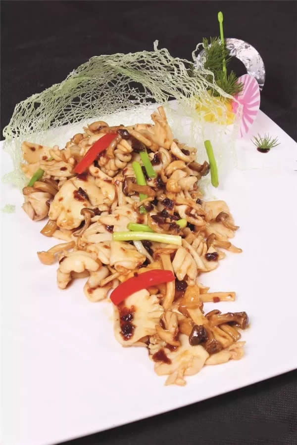 【創(chuàng)新粵菜】干蔥牛肉醬爆花枝片
