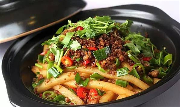 【農(nóng)家菜】牛肉筷子蘿卜.jpg