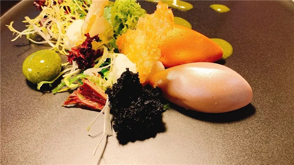 【創(chuàng)新滇菜】洱海蝦慕斯配傣味青喃咪醬