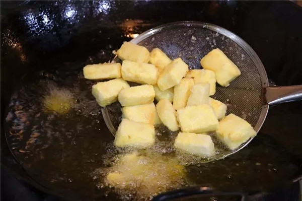 【熱賣菜】招牌海鮮豆腐