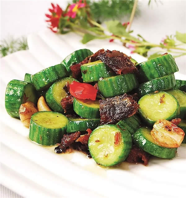 【創新粵菜】椒香鯪魚炒脆瓜