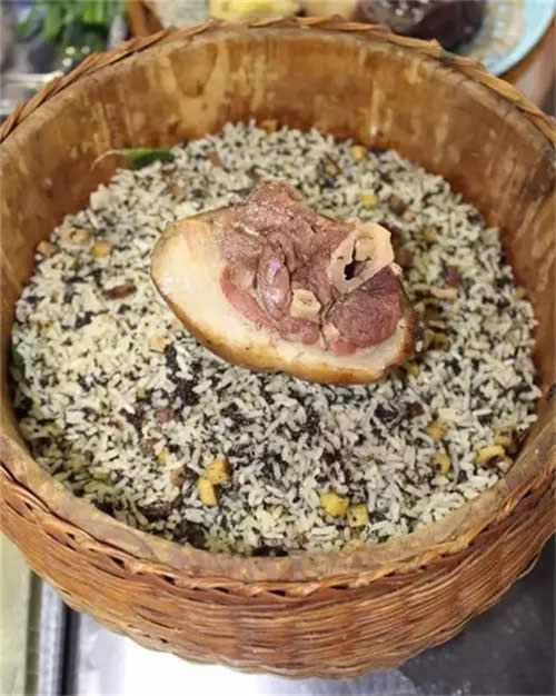 這個地方產的臘肉，食客一吃難忘！