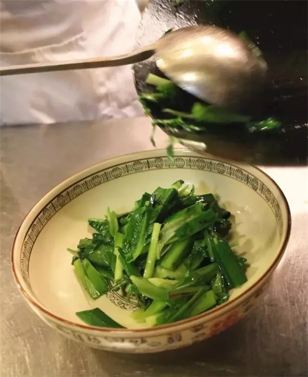 【江湖菜】熗鍋水煮兔
