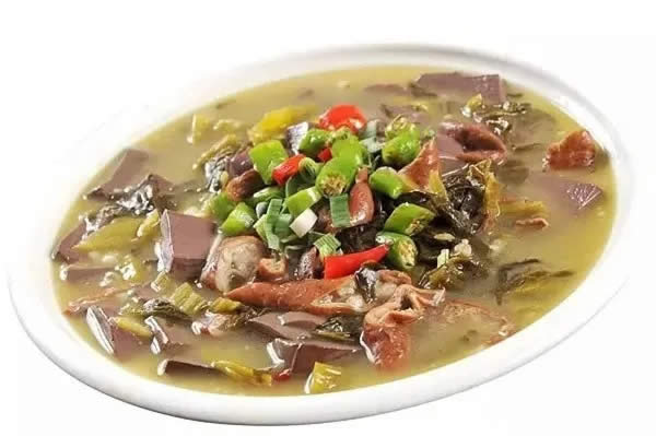 【家常菜】酸菜鴨血燴肥腸