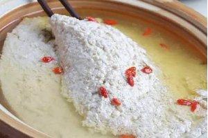 雞湯豆花