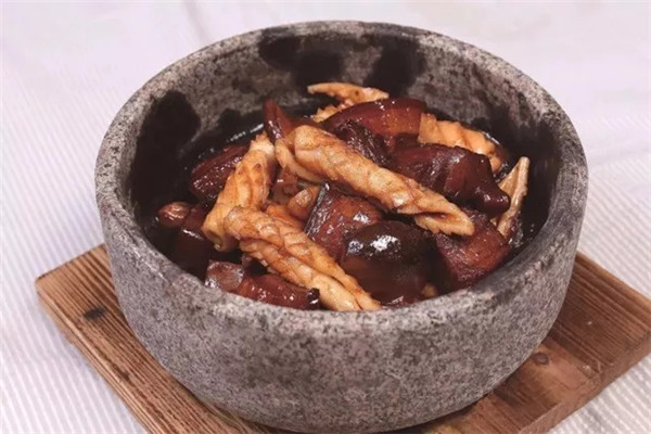 【粵菜】土魷干逼東坡肉