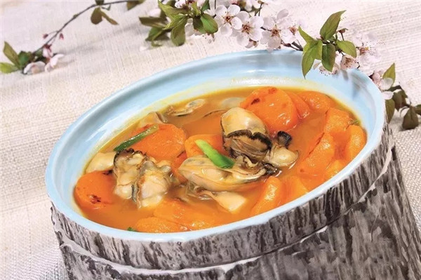 【熱賣菜】金瓜燴海蠣肉