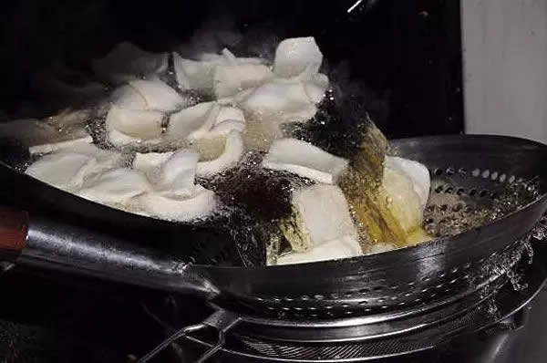 【鄉土菜】臘肉小煎脆豆腐