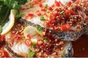 椒汁冷拌鱈魚
