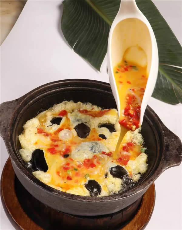 【毛利菜】剁椒銀魚石烹蛋