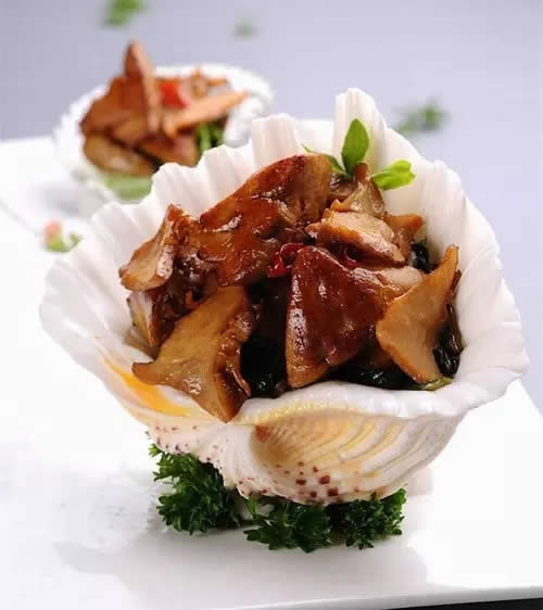 【粵菜】牛肝菌炒大連野生鮑魚