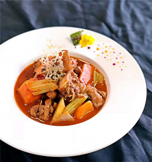 【創(chuàng)新菜】法式紅酒燴雞肉