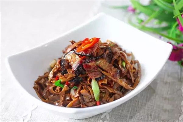 【鄉土菜】煙筍炒臘肉
