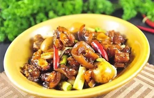 【家常菜】農(nóng)家鹵蛋帶皮牛肉