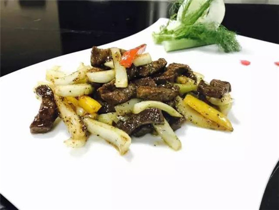 【粵菜】茴香炒牛肉