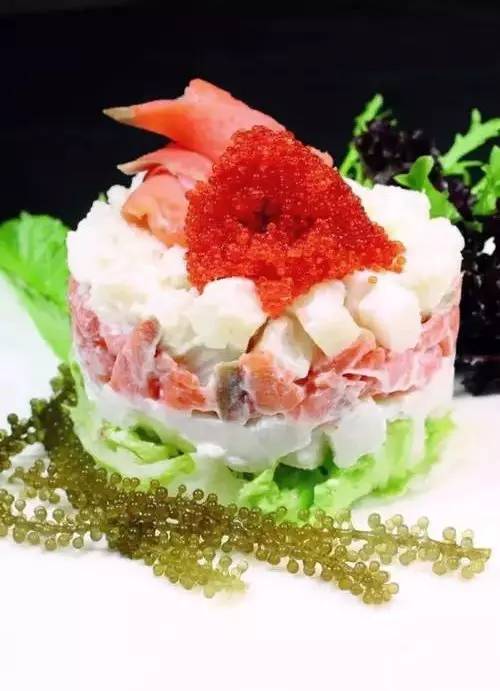 【涼菜】熏鮭魚山藥泥配海葡萄