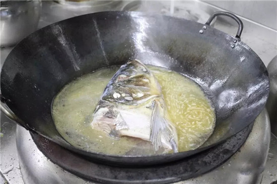 【熱賣菜】有機珊瑚鮮魚頭