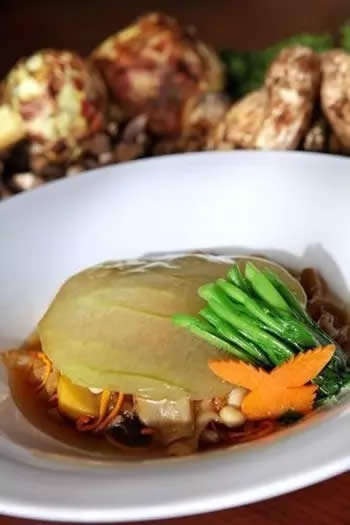 【粵菜】牛肝菌栗子養生羅漢齋