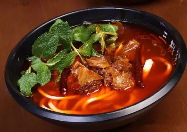 【特色面食】坨坨牛肉餌絲