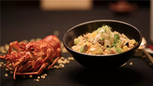 【創新粵菜】海鮮霹靂泡飯