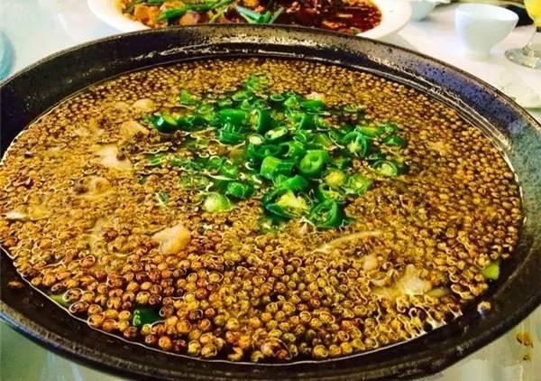 夏天燒烤店必不可少的馬步魚
