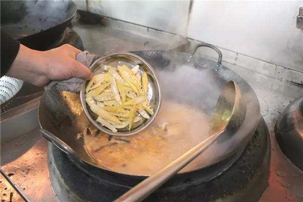 【創新菜】農家燒春鮮