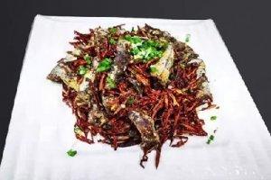 喜慶滿天紅（干椒絲牛腱肉）