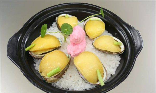 【創新菜】鹽焗大連鮑