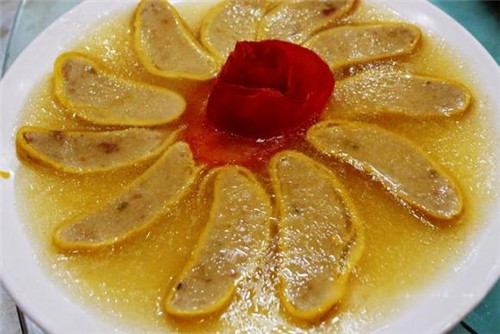 這種豆腐可以做出200+道菜，口味各異，實為四川一絕！