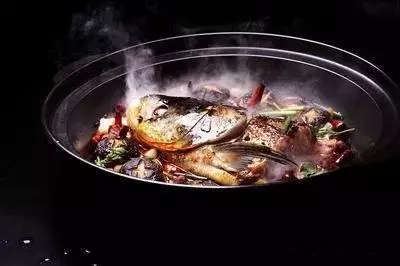 【熱賣菜】醬燜大魚頭