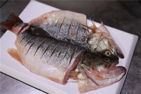【家常菜】醬醋鱸魚