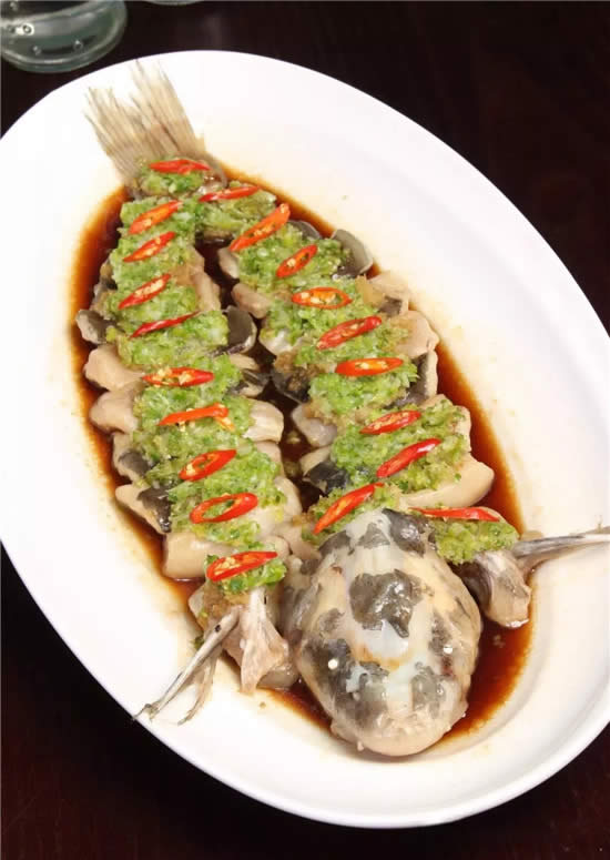 【家常菜】姜蓉蒸鮰魚