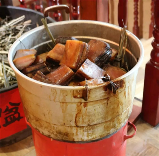 【招牌菜】大蒜炒臘肉